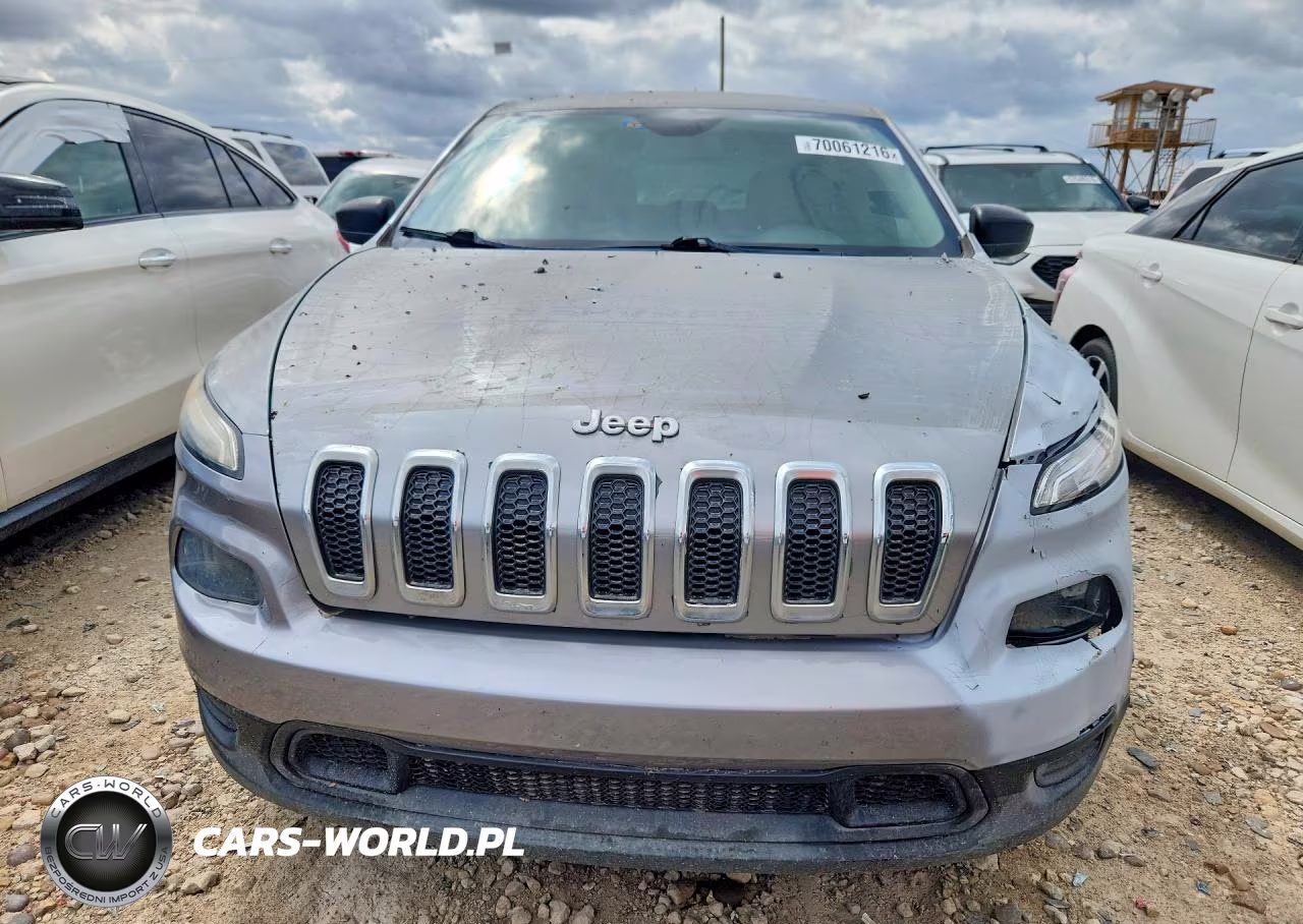 2016 Jeep Cherokee Sport VIN:1C4PJLAB8GW159045 - 5