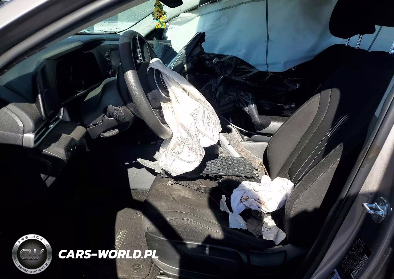 2023 Hyundai Elantra Sel VIN:KMHLM4AG6PU494996 - 7