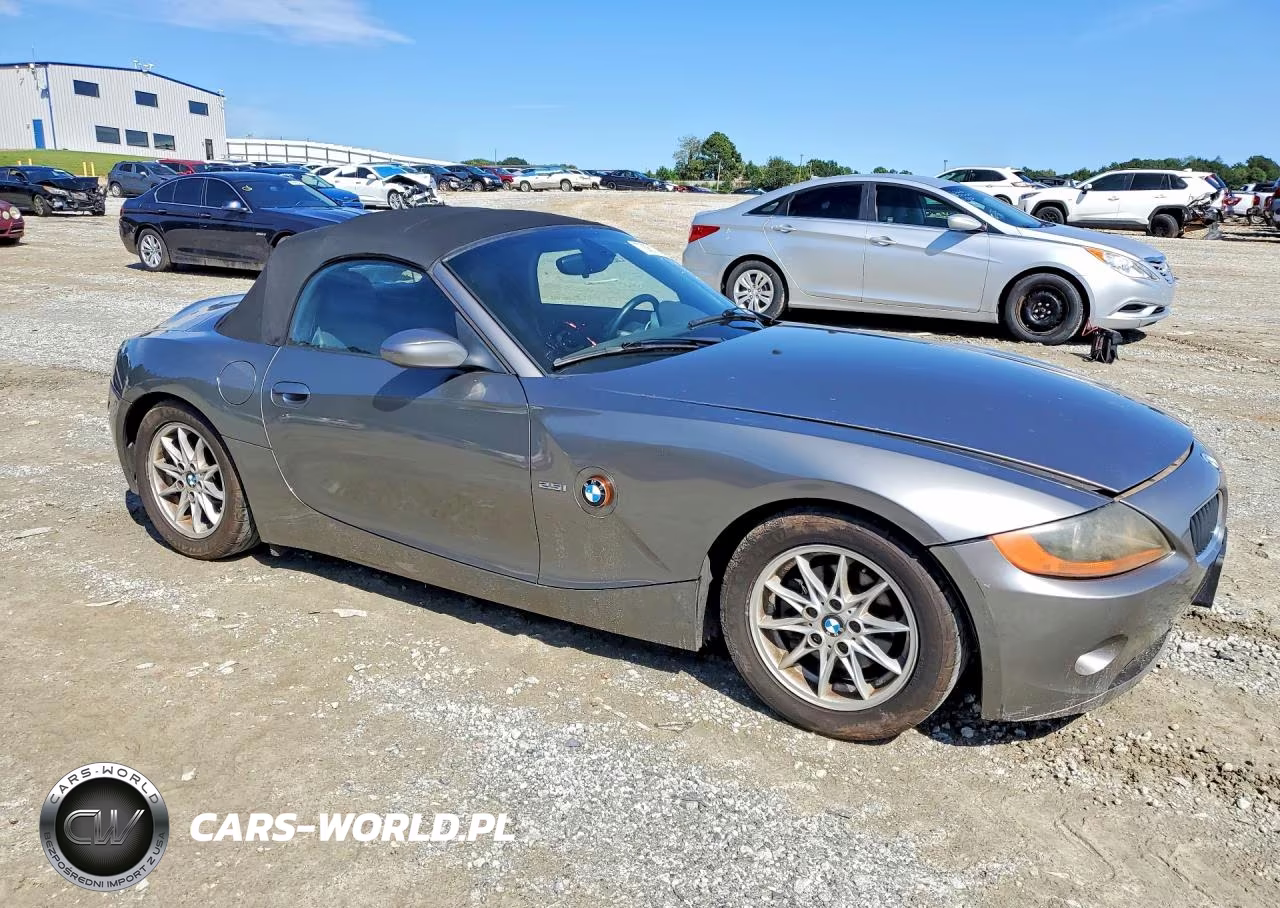 2003 BMW Z4 2.5 VIN:4USBT33463LS46242 - 4