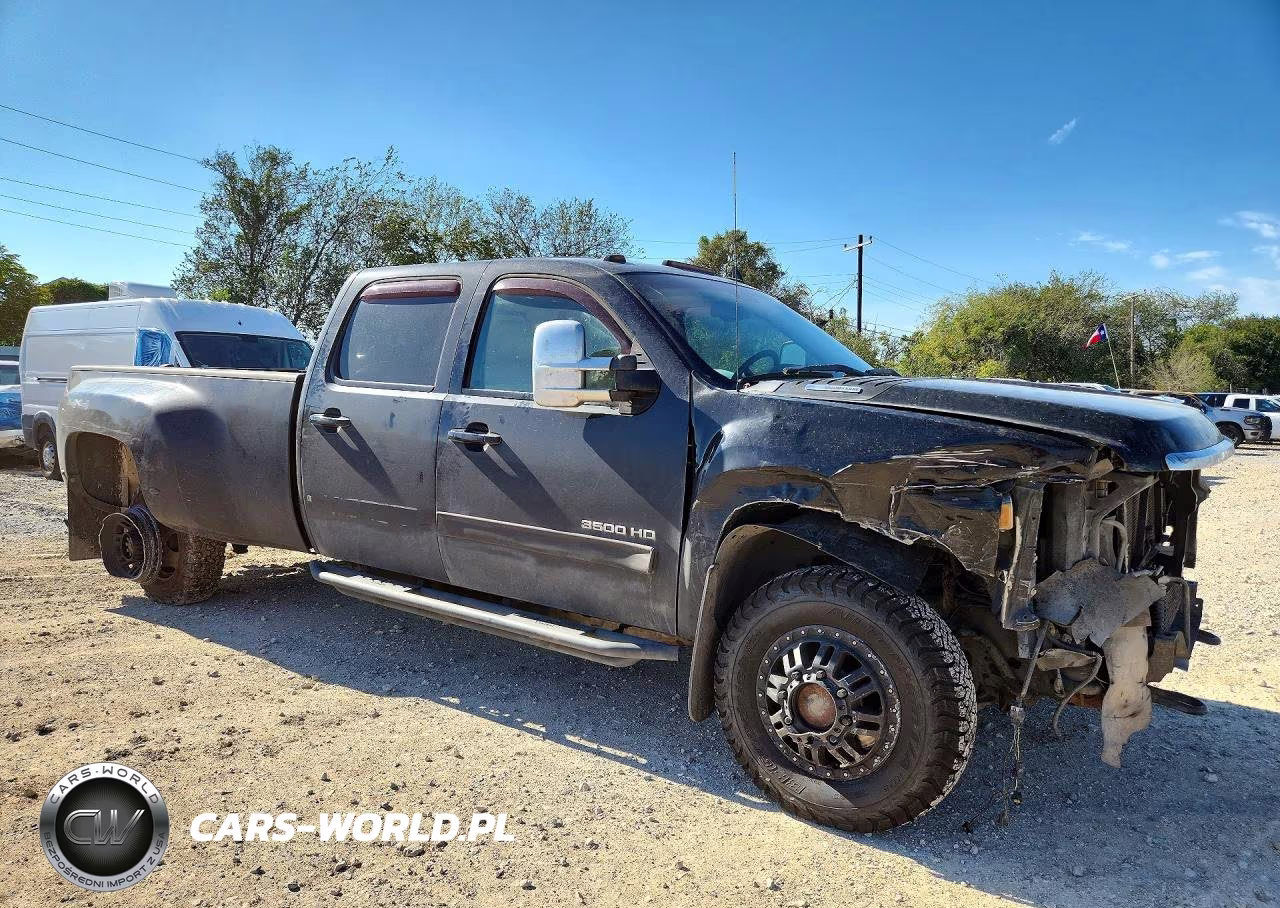 2013 Chevrolet Silverado K3500 Ltz VIN:1GC4K1C8XDF158495 - 4
