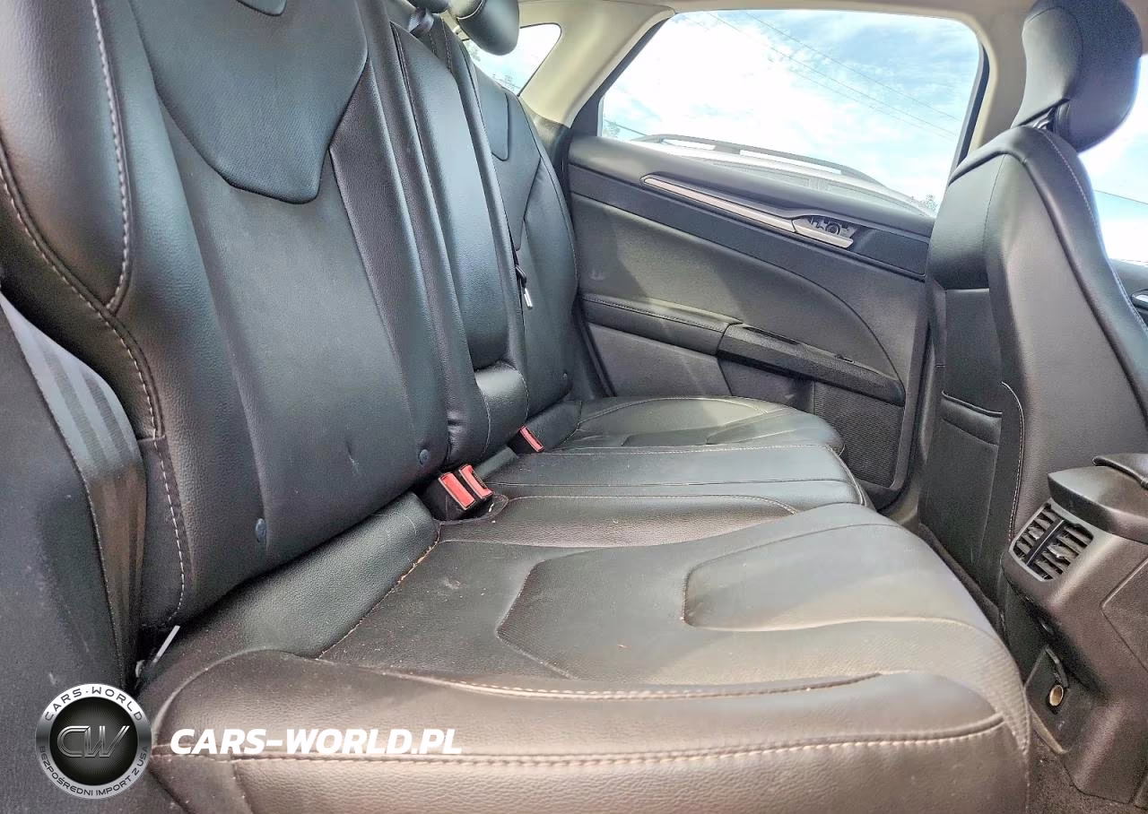 2014 Ford Fusion Titanium VIN:3FA6P0K97ER130422 - 10