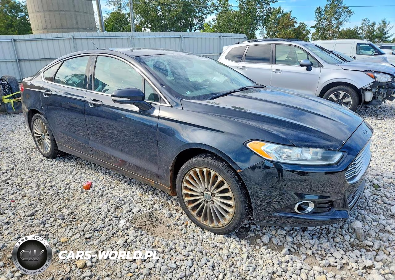 2014 Ford Fusion Titanium VIN:3FA6P0K97ER130422 - 4