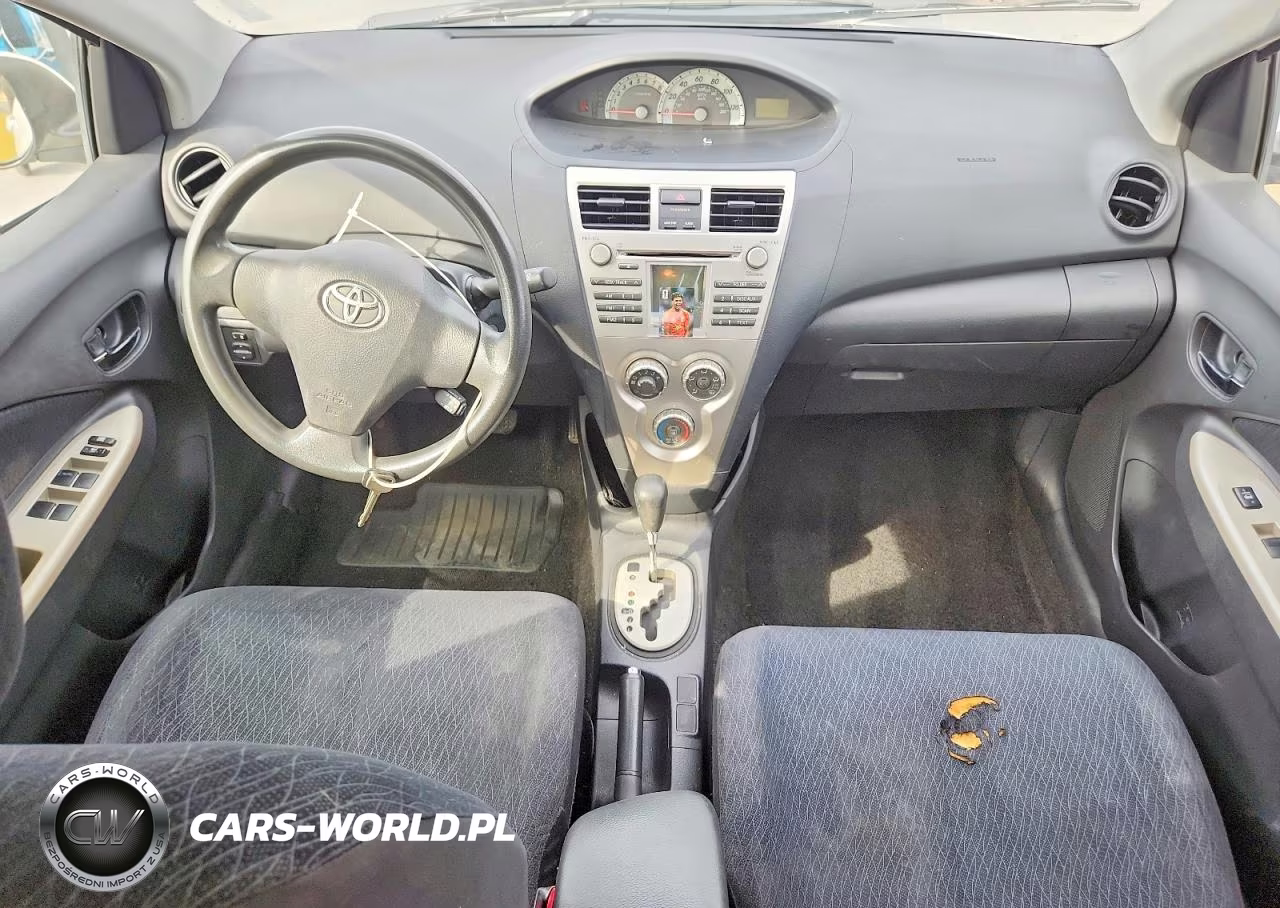 2008 Toyota Yaris Base VIN:JTDBT923081265700 - 8