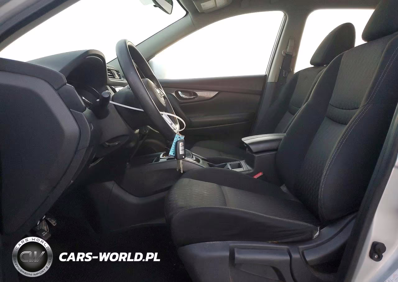 2017 Nissan Rogue S VIN:KNMAT2MT7HP555090 - 7