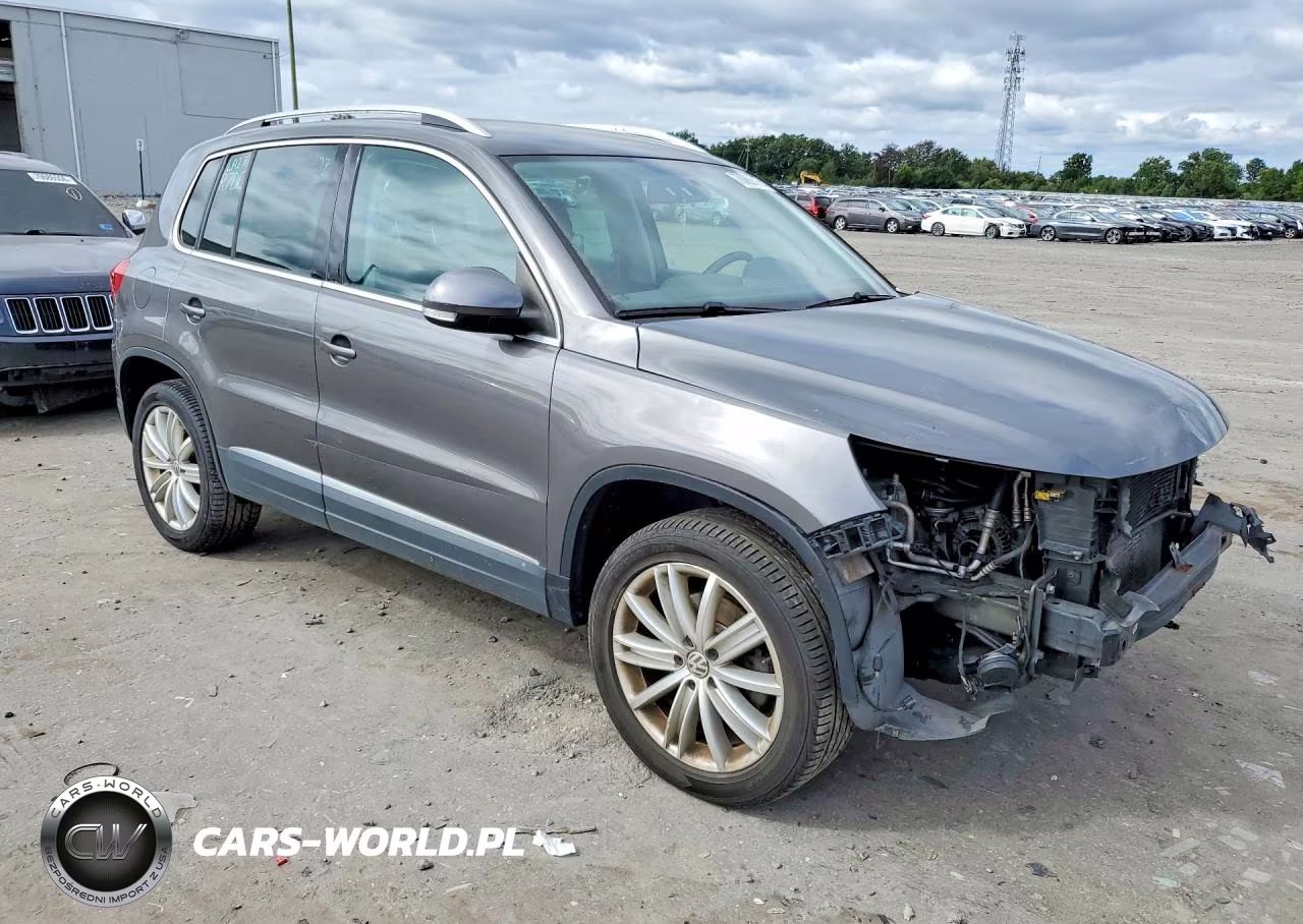 2012 Volkswagen Tiguan S VIN:WVGAV7AX3CW003336 - 4