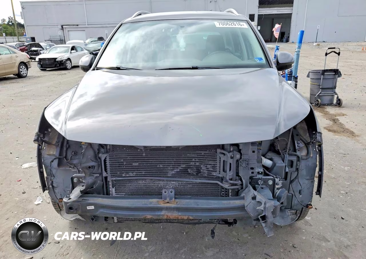 2012 Volkswagen Tiguan S VIN:WVGAV7AX3CW003336 - 5