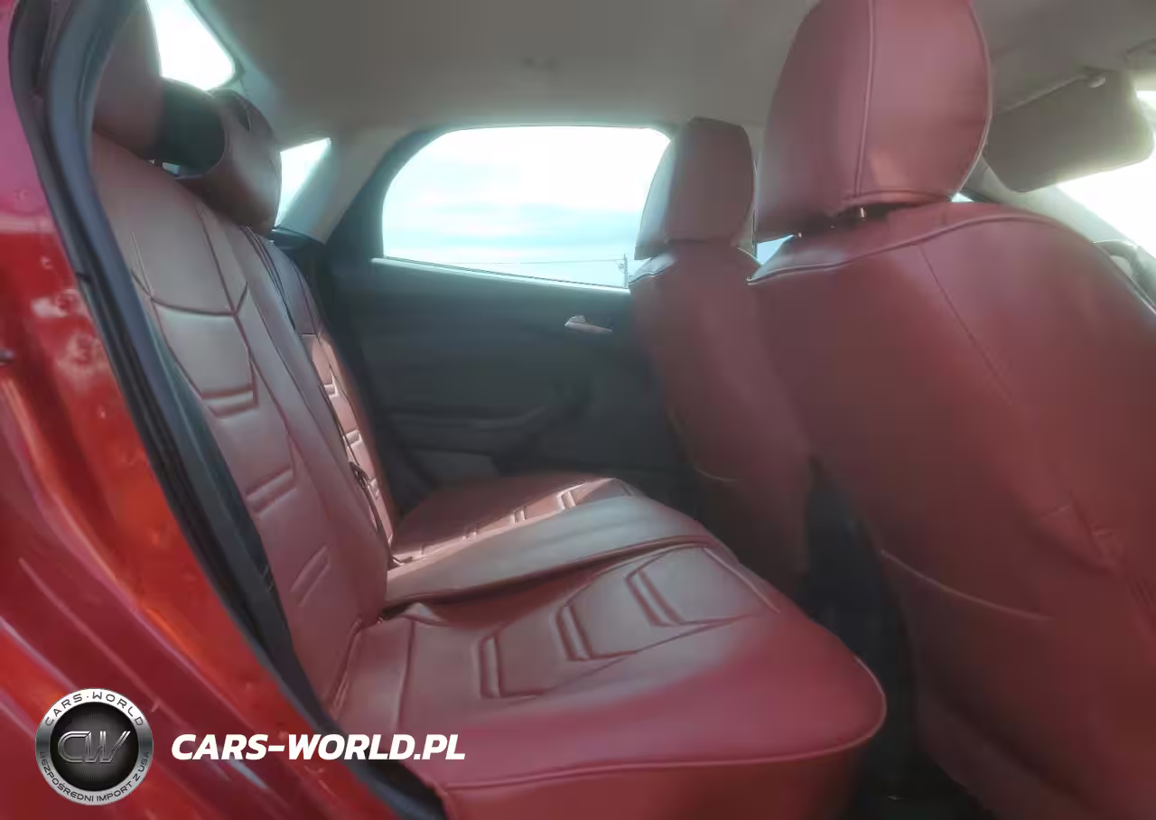 2013 Ford Focus Se VIN:1FADP3F22DL373414 - 10