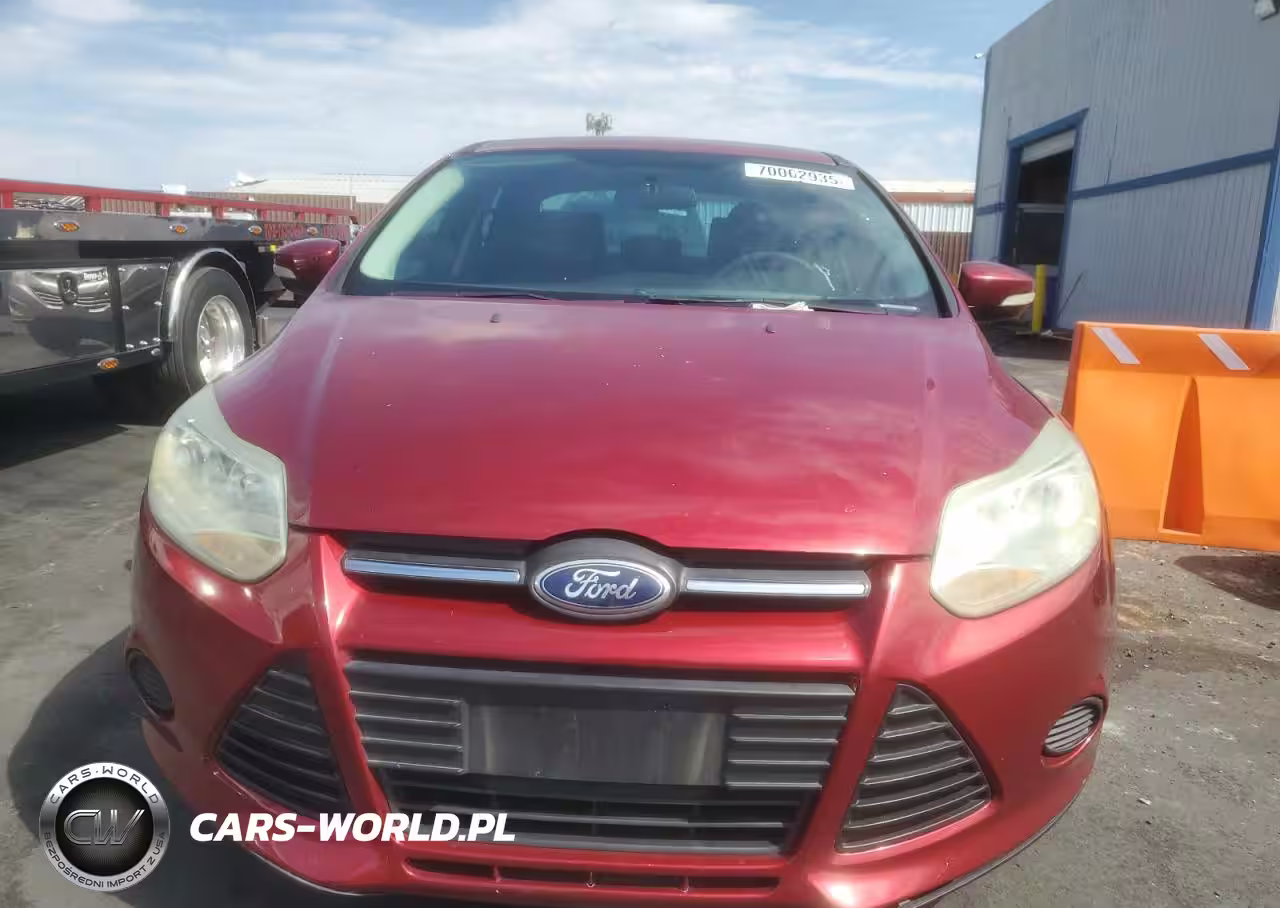 2013 Ford Focus Se VIN:1FADP3F22DL373414 - 5
