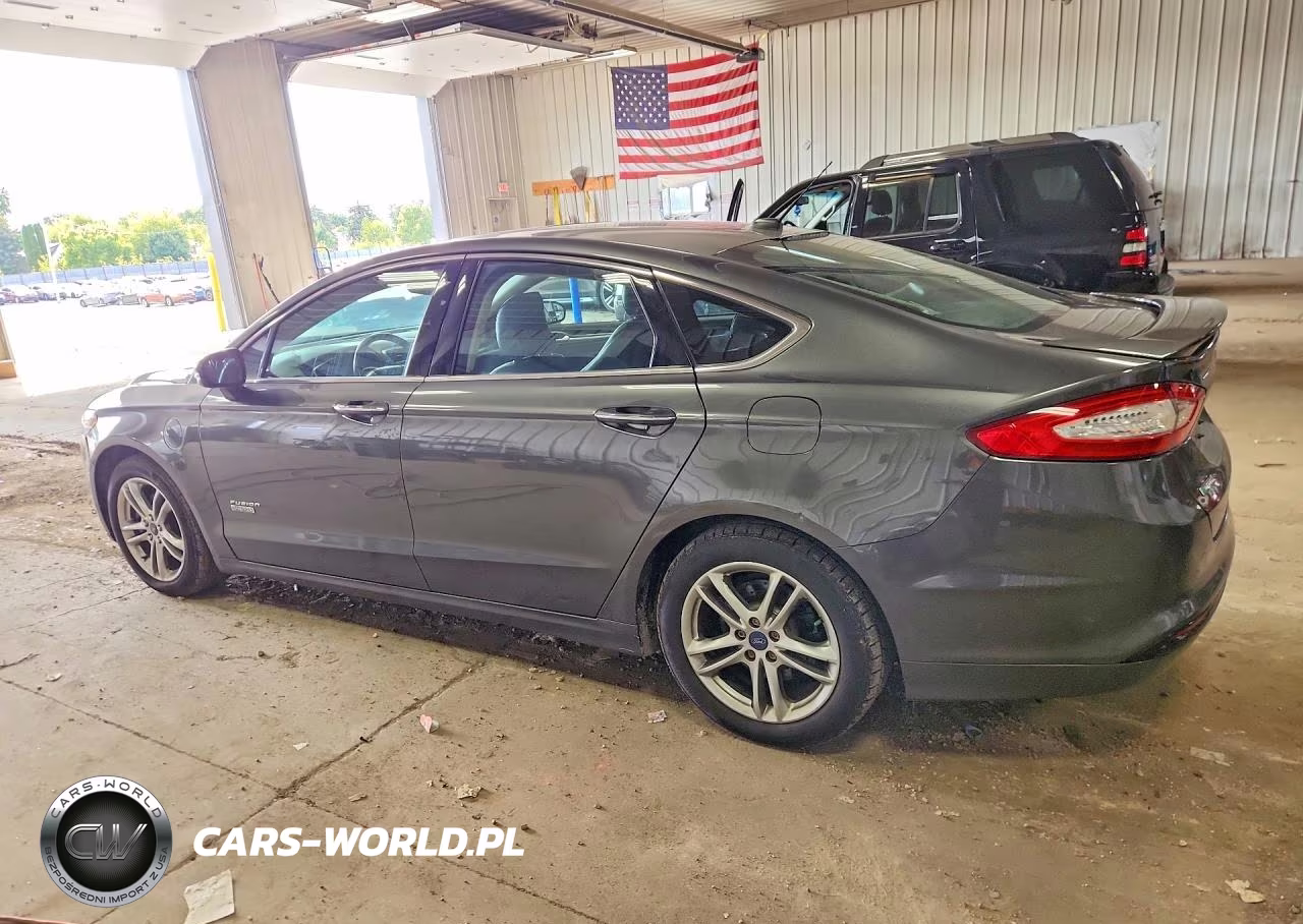 2015 Ford Fusion Titanium Phev VIN:3FA6P0SU2FR242924 - 2