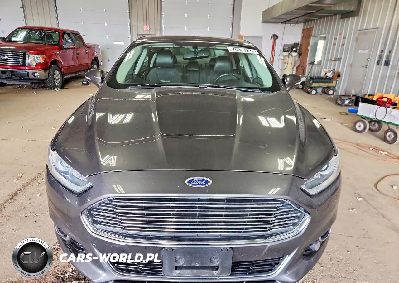 2015 Ford Fusion Titanium Phev VIN:3FA6P0SU2FR242924 - 5
