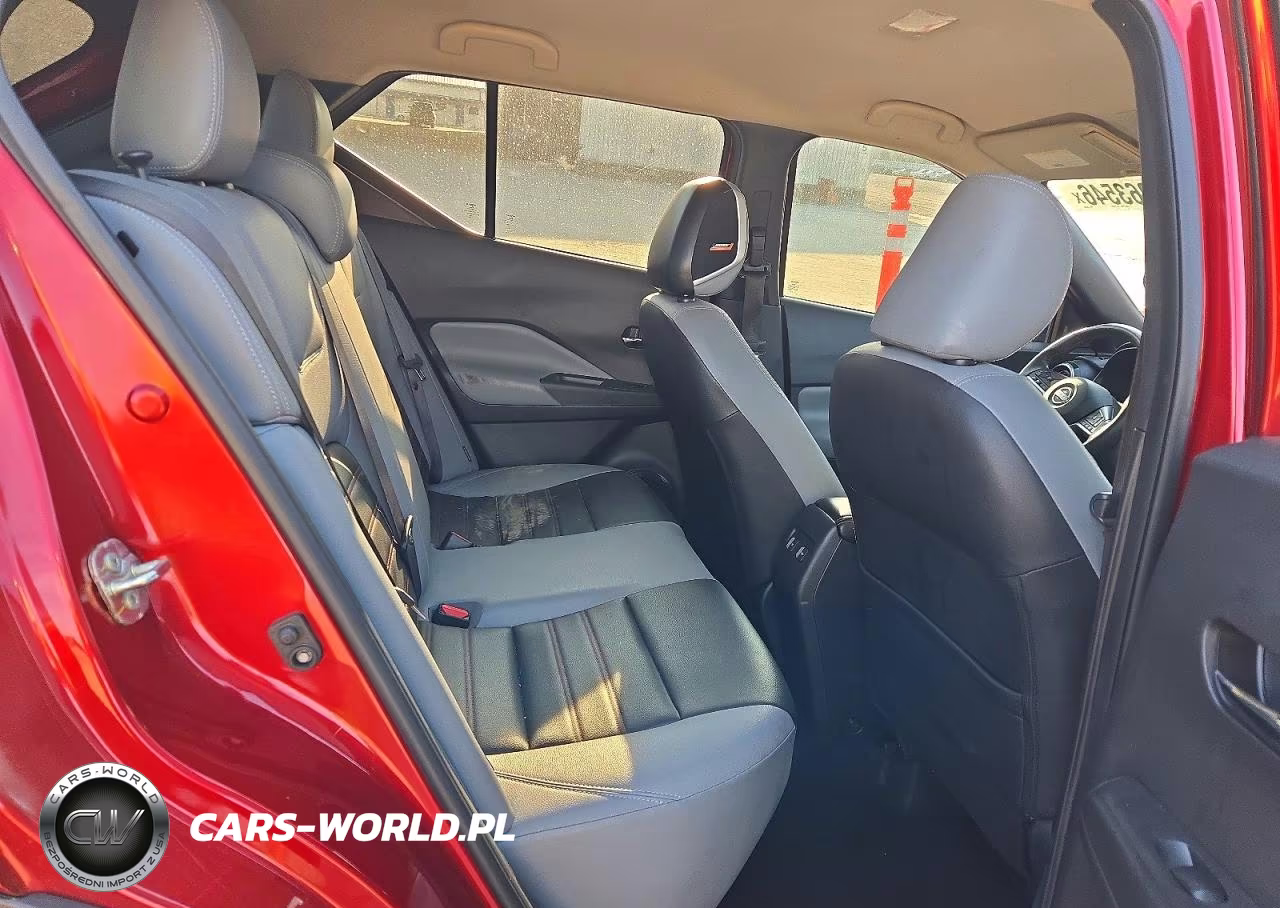 2023 Nissan Kicks Sr VIN:3N1CP5DV0PL570706 - 10
