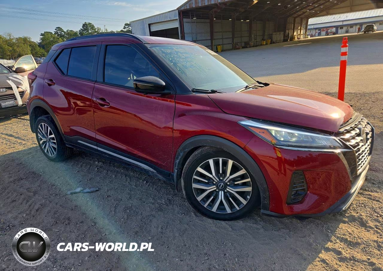 2023 Nissan Kicks Sr VIN:3N1CP5DV0PL570706 - 4