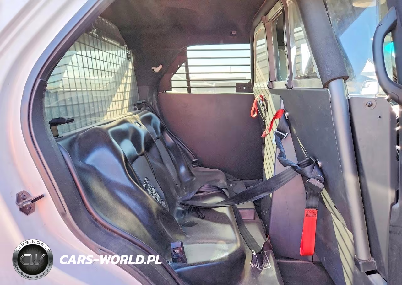 2016 Ford Explorer Police Interceptor VIN:1FM5K8AR7GGD30825 - 11