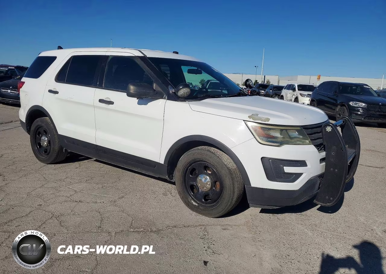 2016 Ford Explorer Police Interceptor VIN:1FM5K8AR7GGD30825 - 4