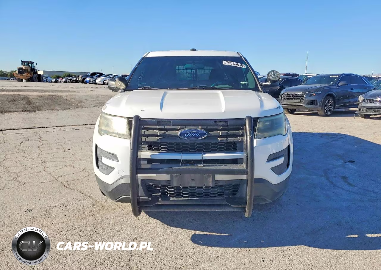 2016 Ford Explorer Police Interceptor VIN:1FM5K8AR7GGD30825 - 5