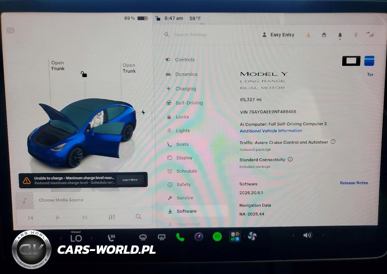 2022 Tesla Model Y VIN:7SAYGAEE9NF486456 - 9