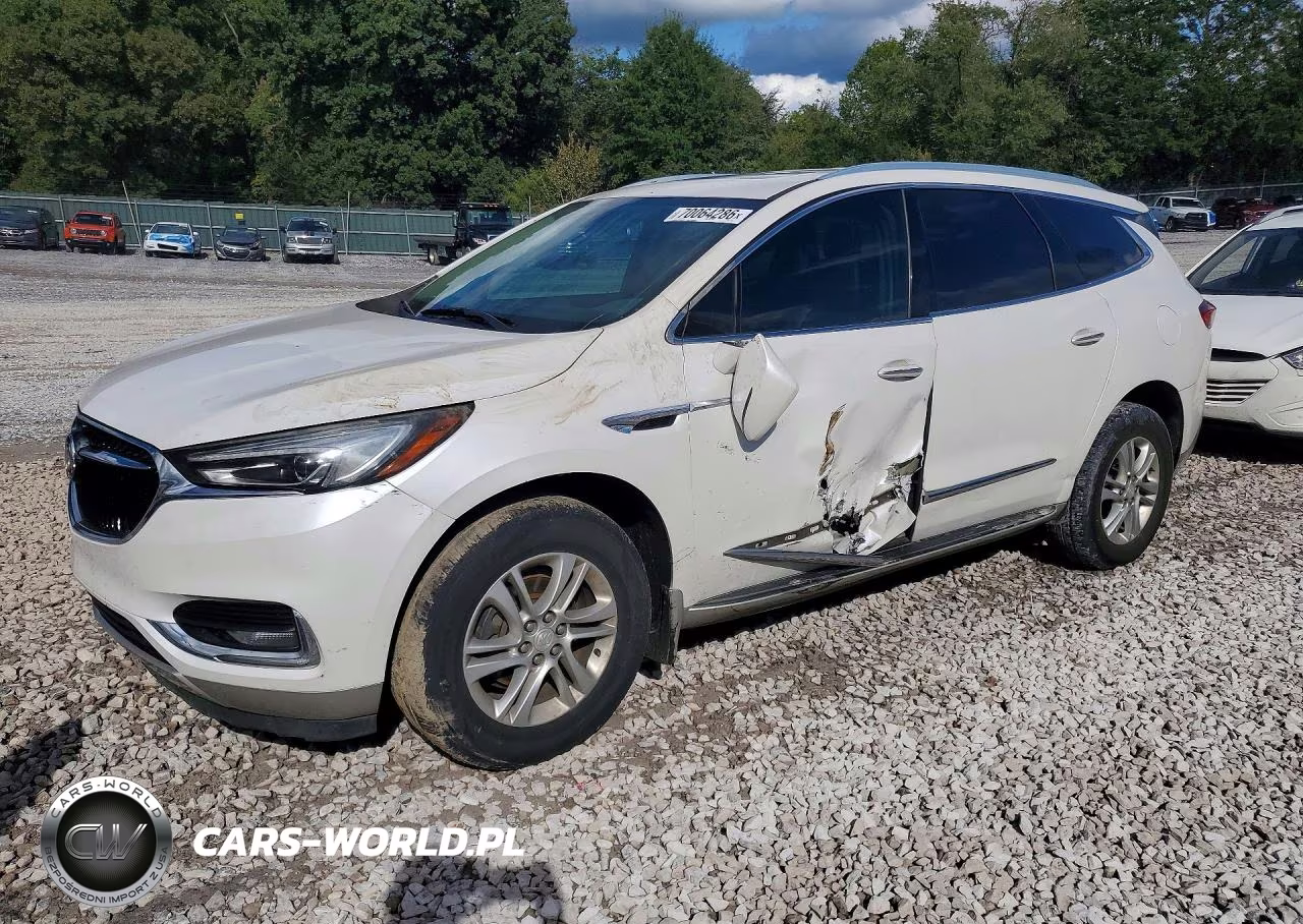 2018 Buick Enclave Essence VIN:5GAERBKW8JJ189163 - 1