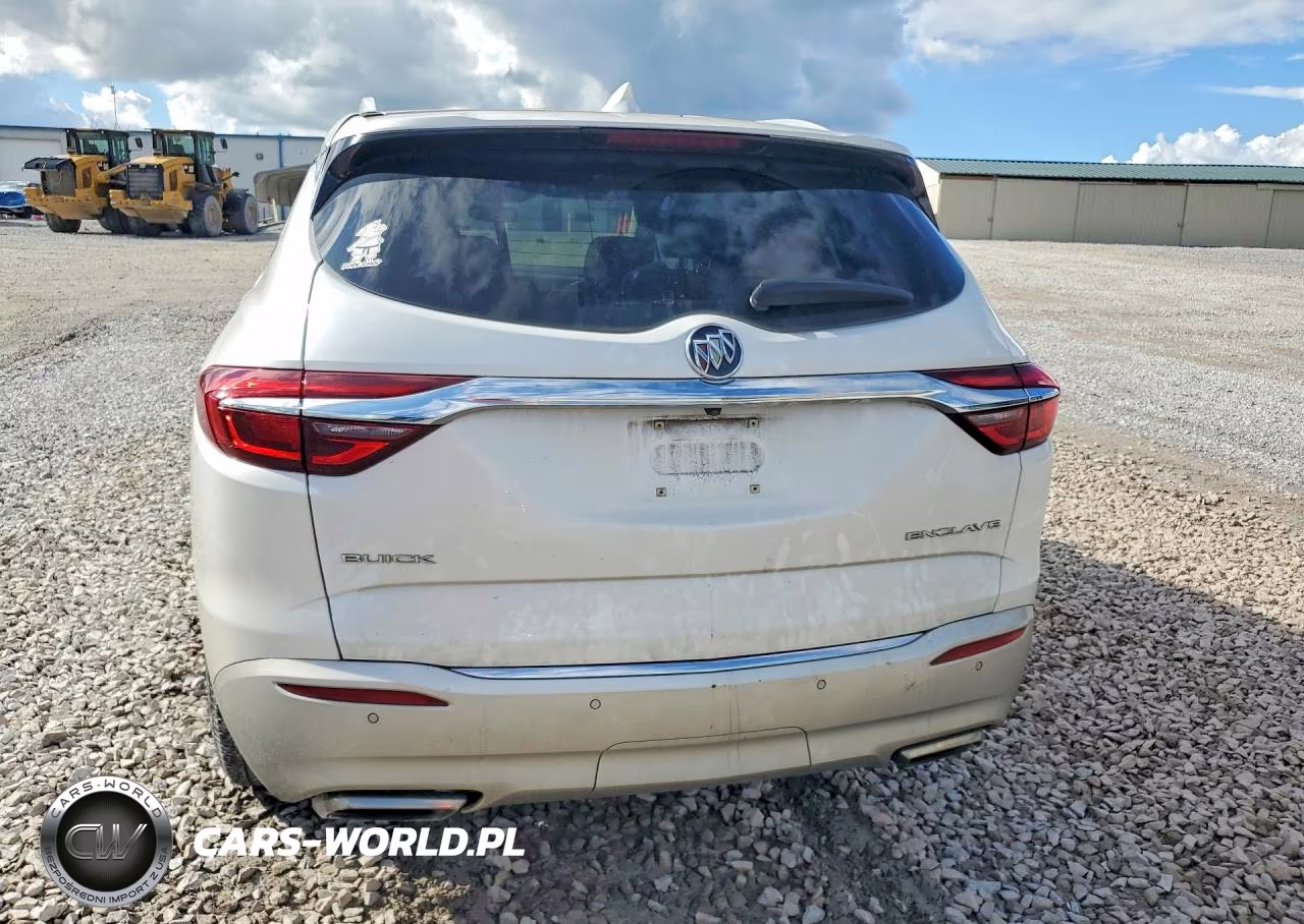 2018 Buick Enclave Essence VIN:5GAERBKW8JJ189163 - 6