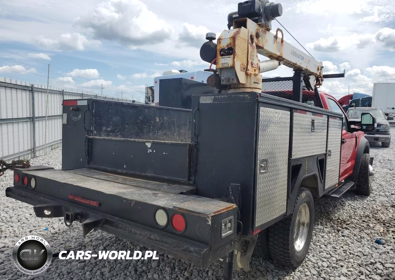 2022 Ford F550 Super Duty VIN:1FDUF5HN8NDA08839 - 3