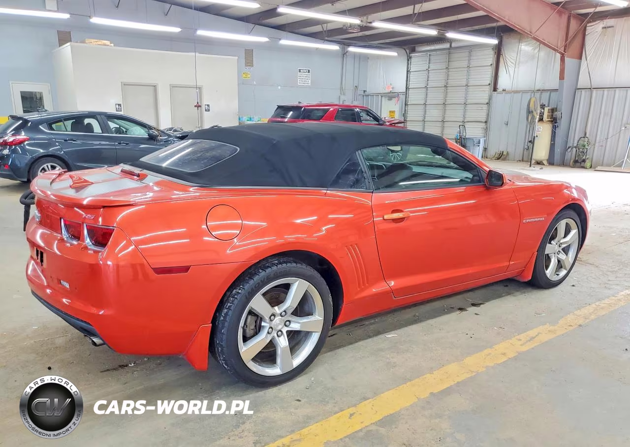 2011 Chevrolet Camaro Lt VIN:2G1FC3DDXB9177950 - 3