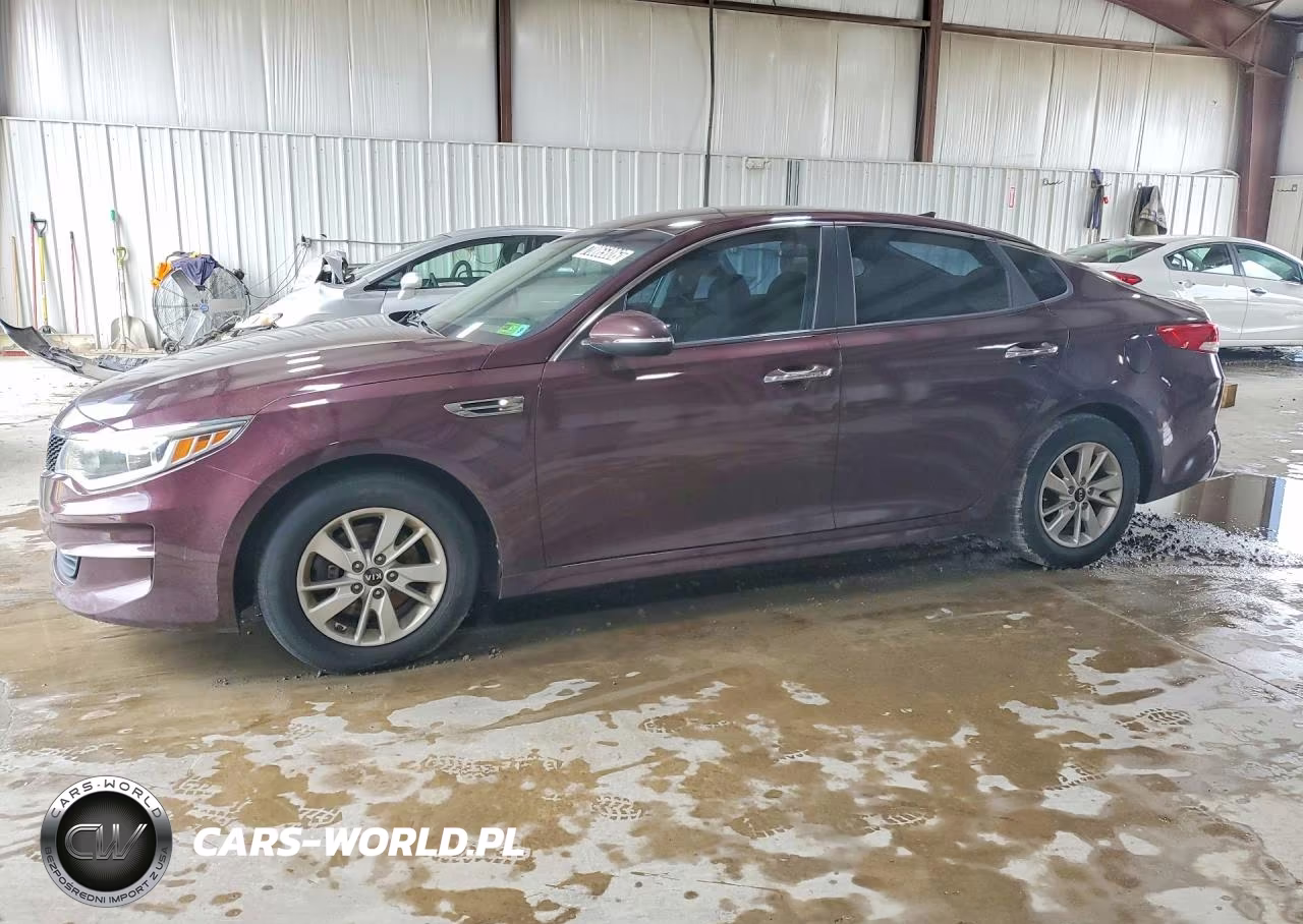 2018 Kia Optima Lx VIN:5XXGT4L33JG195658 - 1