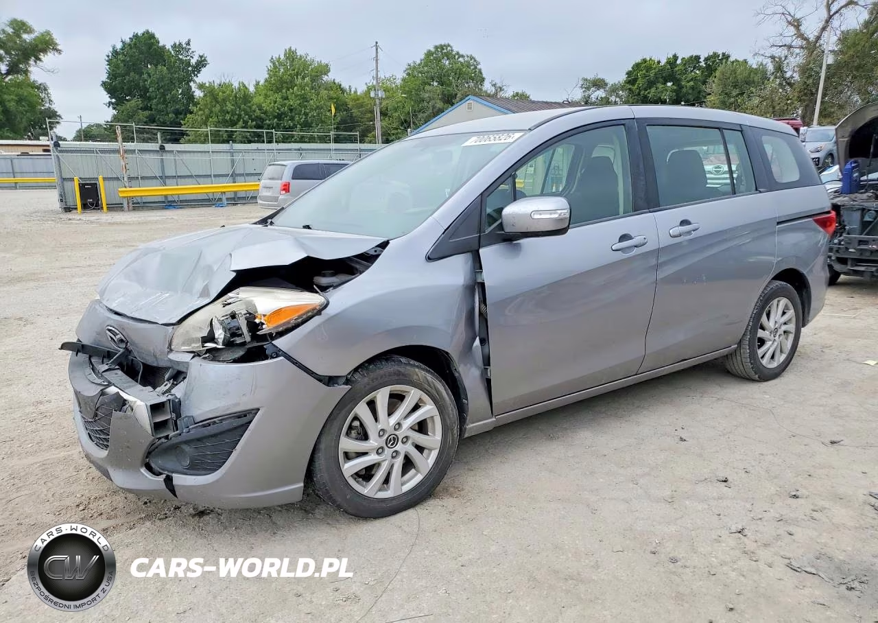 2015 Mazda 5 Sport