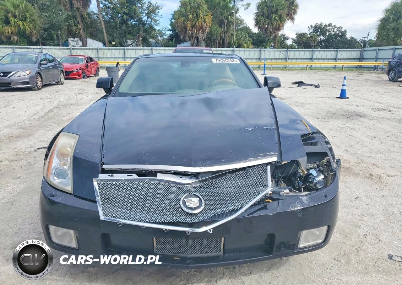 2005 Cadillac Xlr VIN:1G6YV34A655603752 - 5
