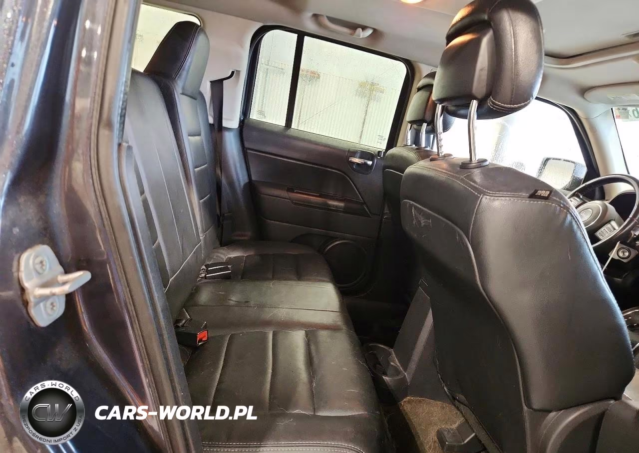 2014 Jeep Patriot Latitude VIN:1C4NJPFA4ED730263 - 10