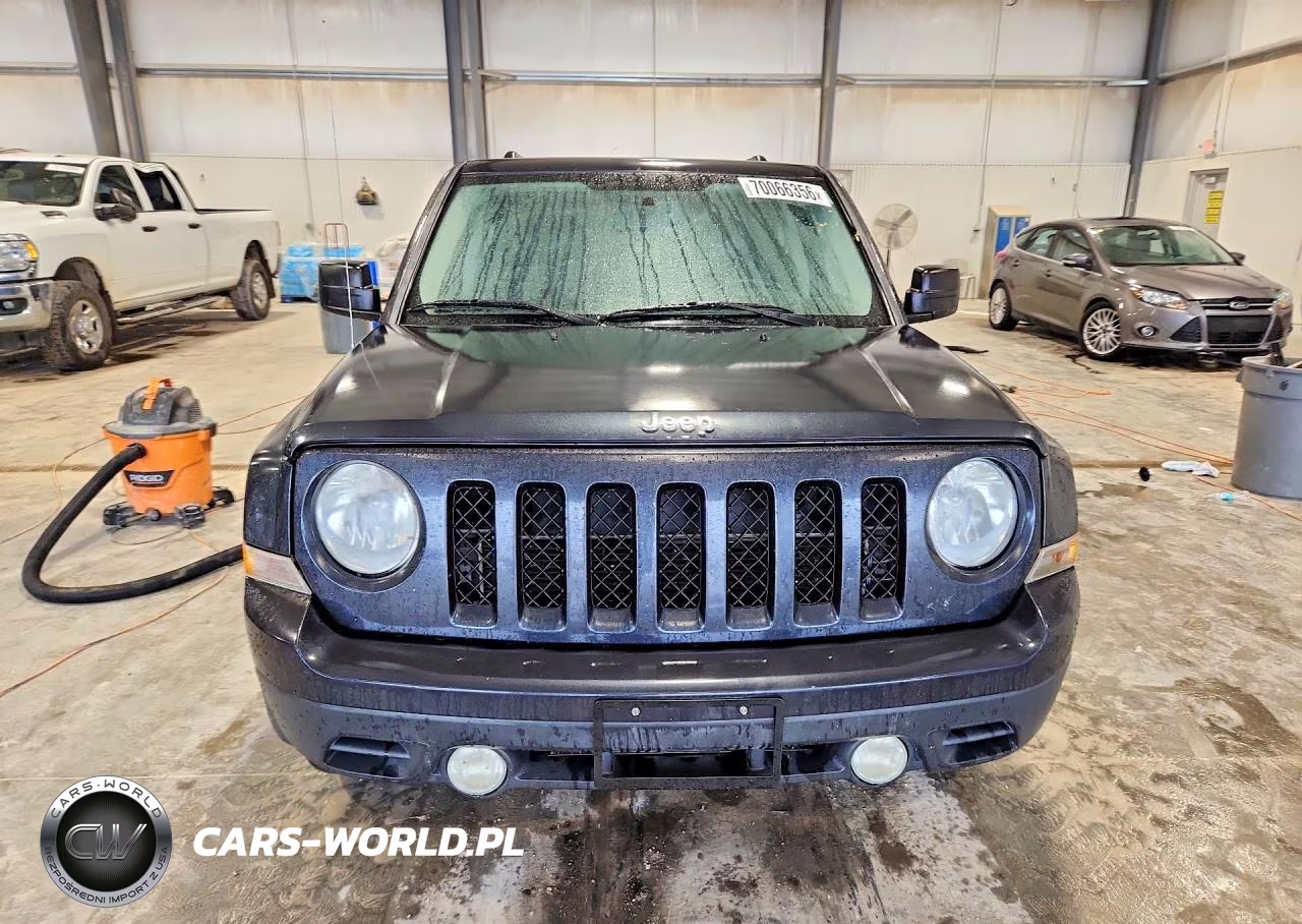 2014 Jeep Patriot Latitude VIN:1C4NJPFA4ED730263 - 5