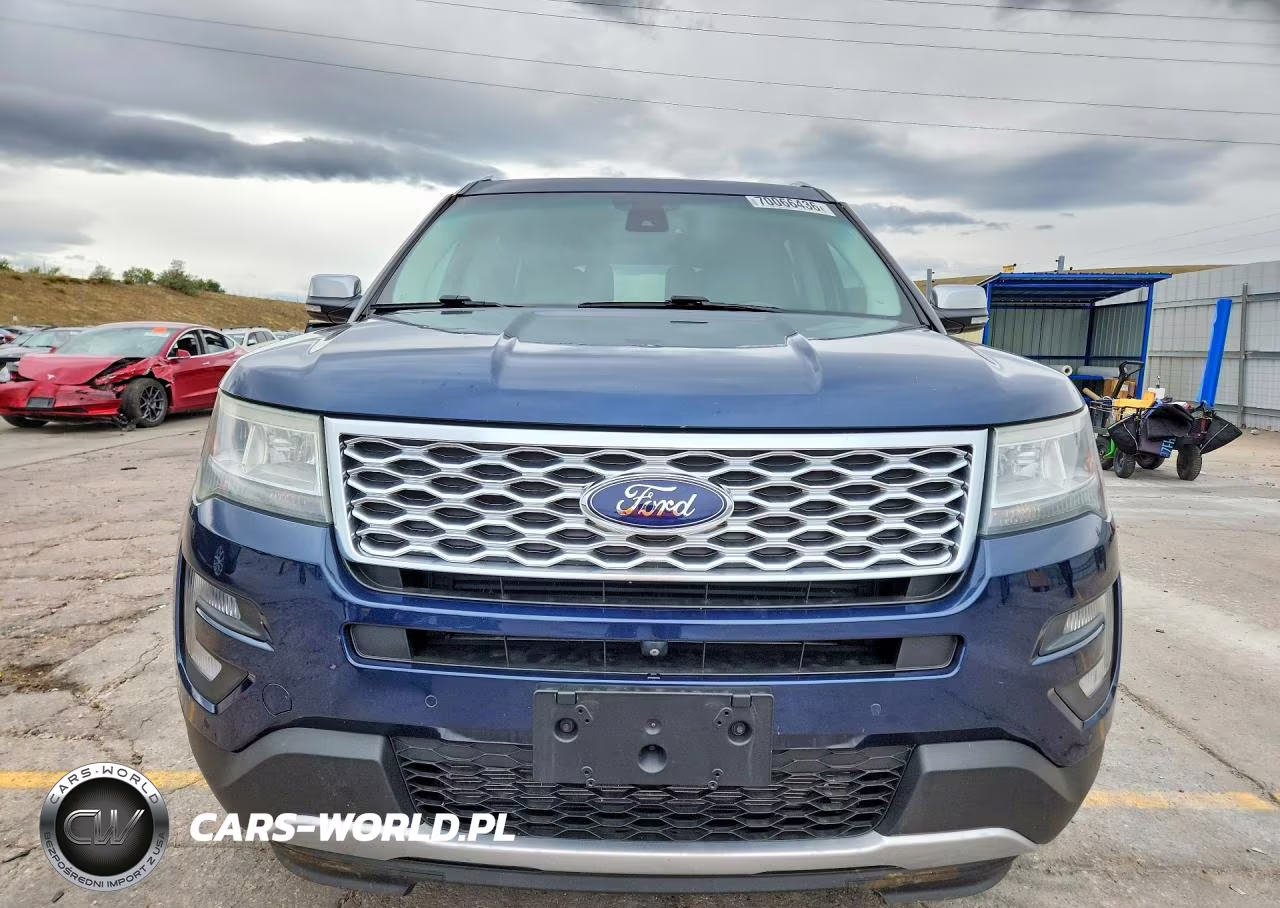 2016 Ford Explorer Platinum VIN:1FM5K8HT9GGB95476 - 5
