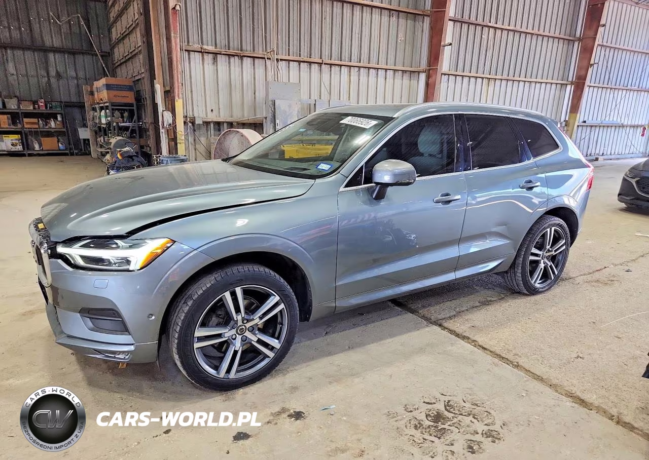 2018 Volvo Xc60 T5 Momentum VIN:YV4102RK8J1065143 - 1