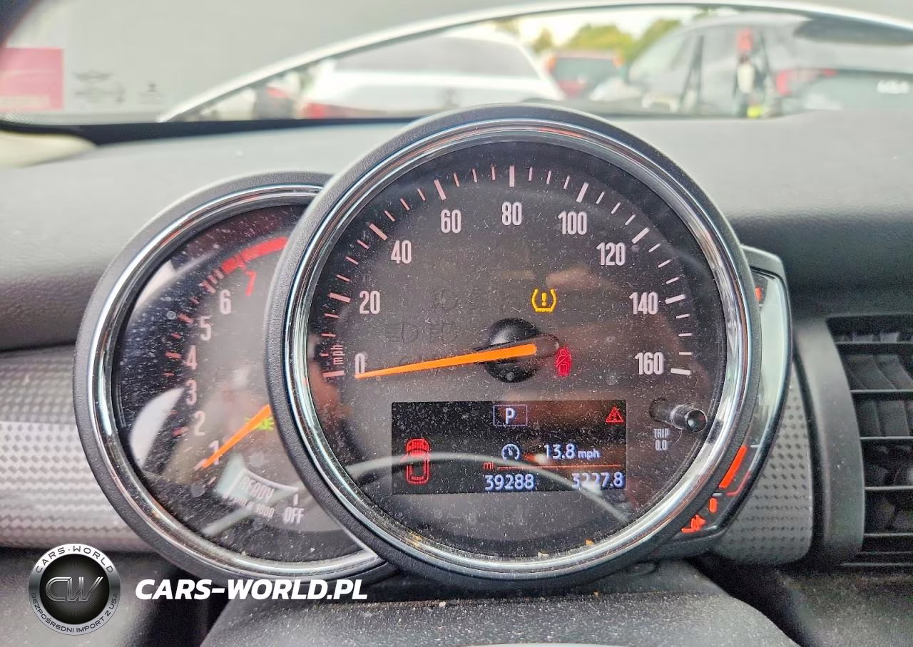 2018 Mini Cooper VIN:WMWXP5C5XJ2H29305 - 9