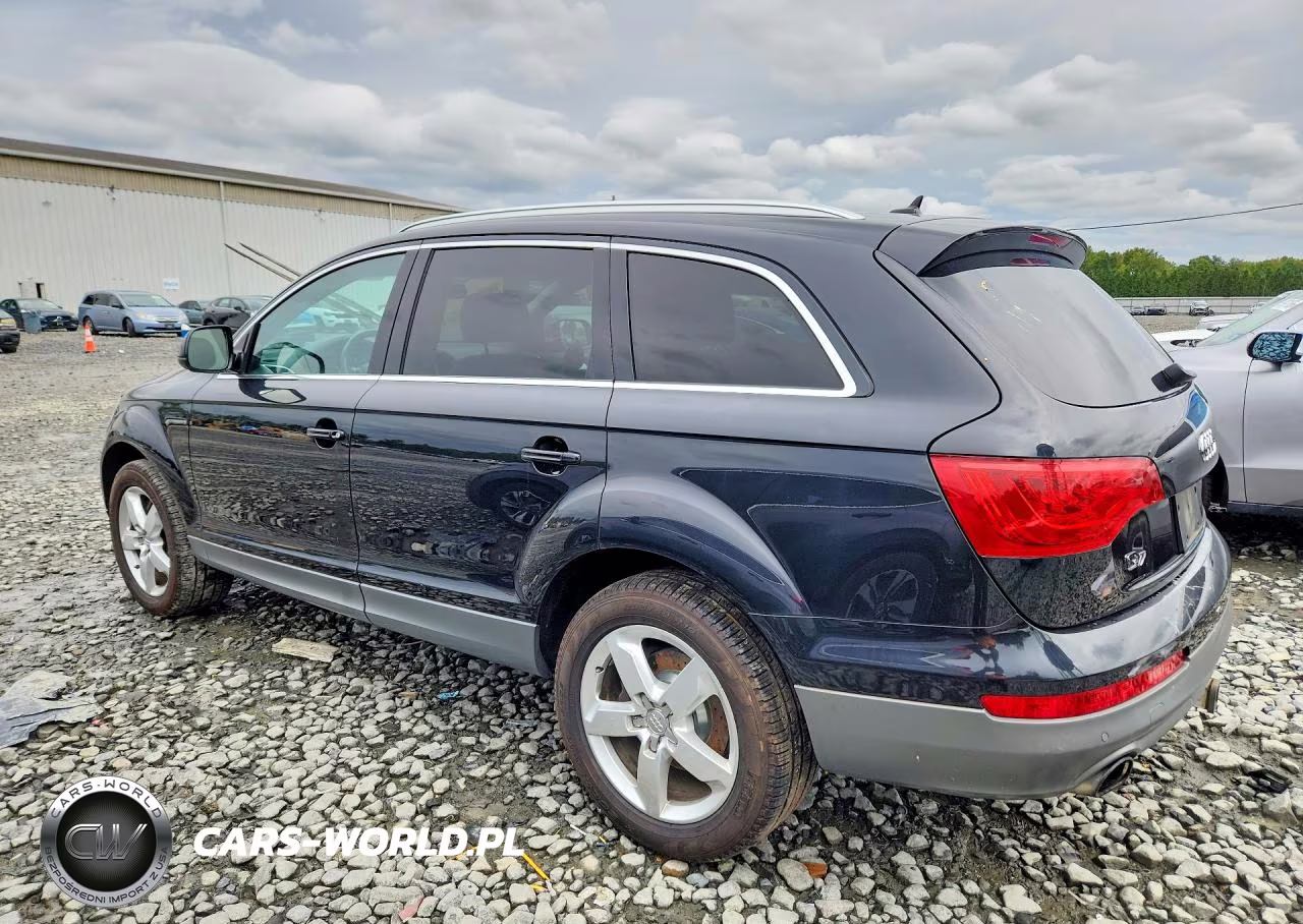 2013 Audi Q7 Premium Plus VIN:WA1LGAFE4DD011030 - 2