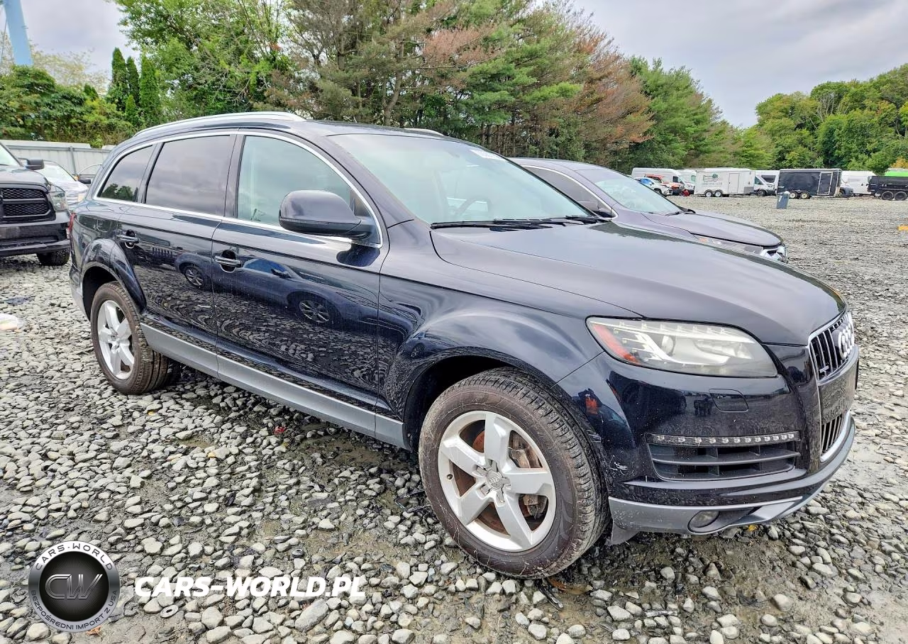 2013 Audi Q7 Premium Plus VIN:WA1LGAFE4DD011030 - 4