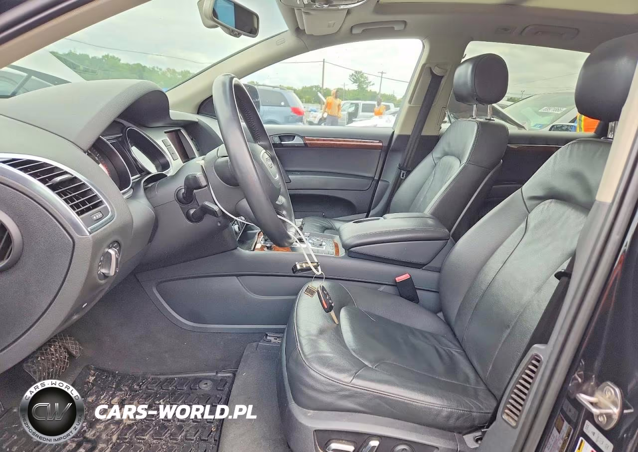 2013 Audi Q7 Premium Plus VIN:WA1LGAFE4DD011030 - 7