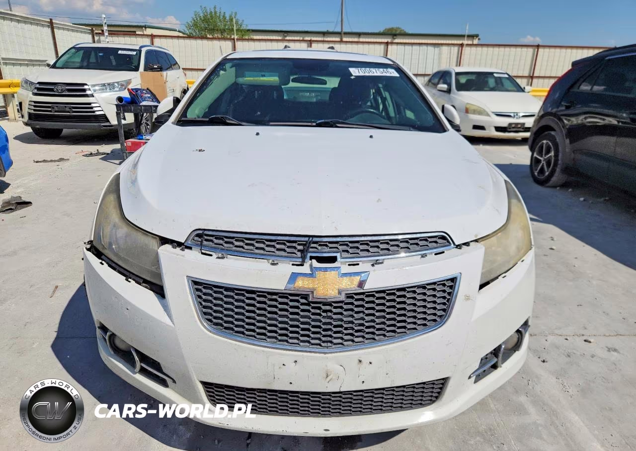 2013 Chevrolet Cruze Lt VIN:1G1PC5SB6D7119615 - 5