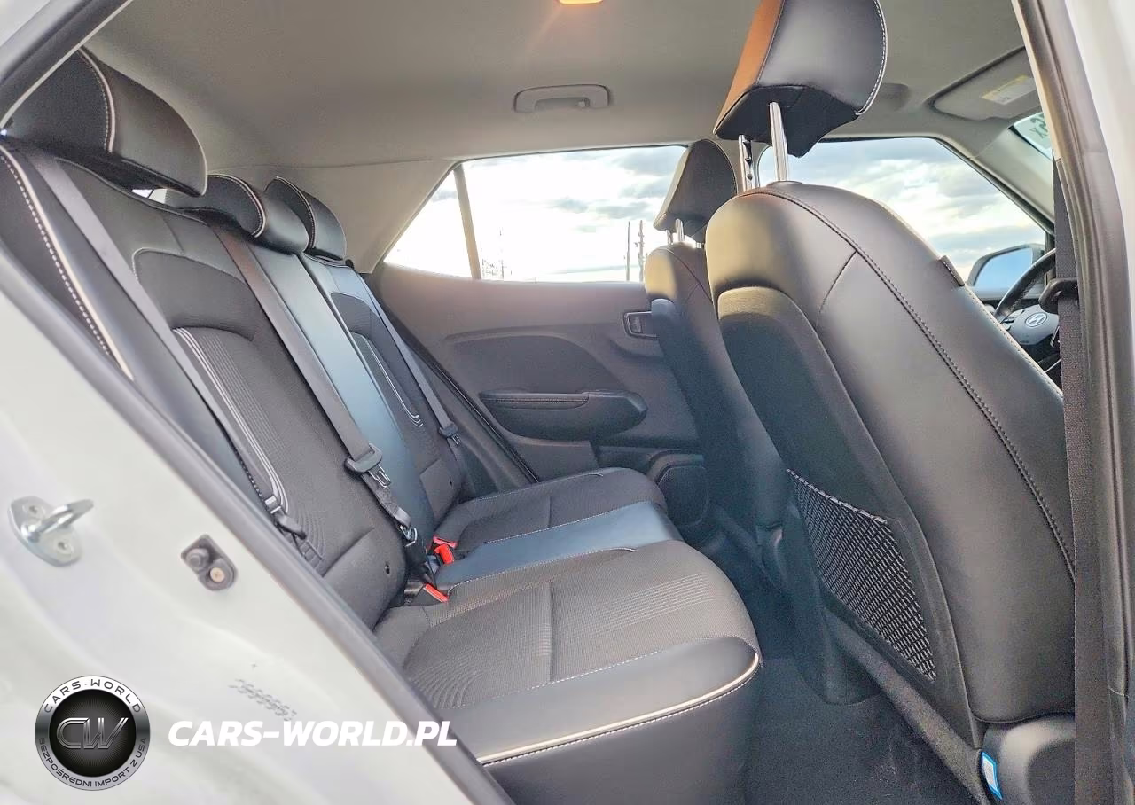 2023 Hyundai Venue Limited VIN:KMHRC8A37PU259752 - 11