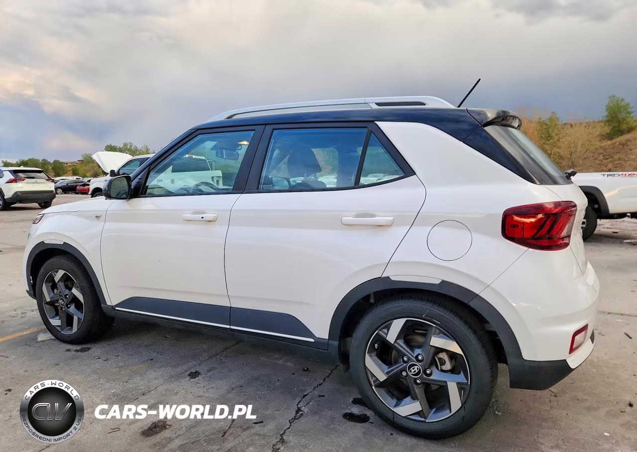2023 Hyundai Venue Limited VIN:KMHRC8A37PU259752 - 2