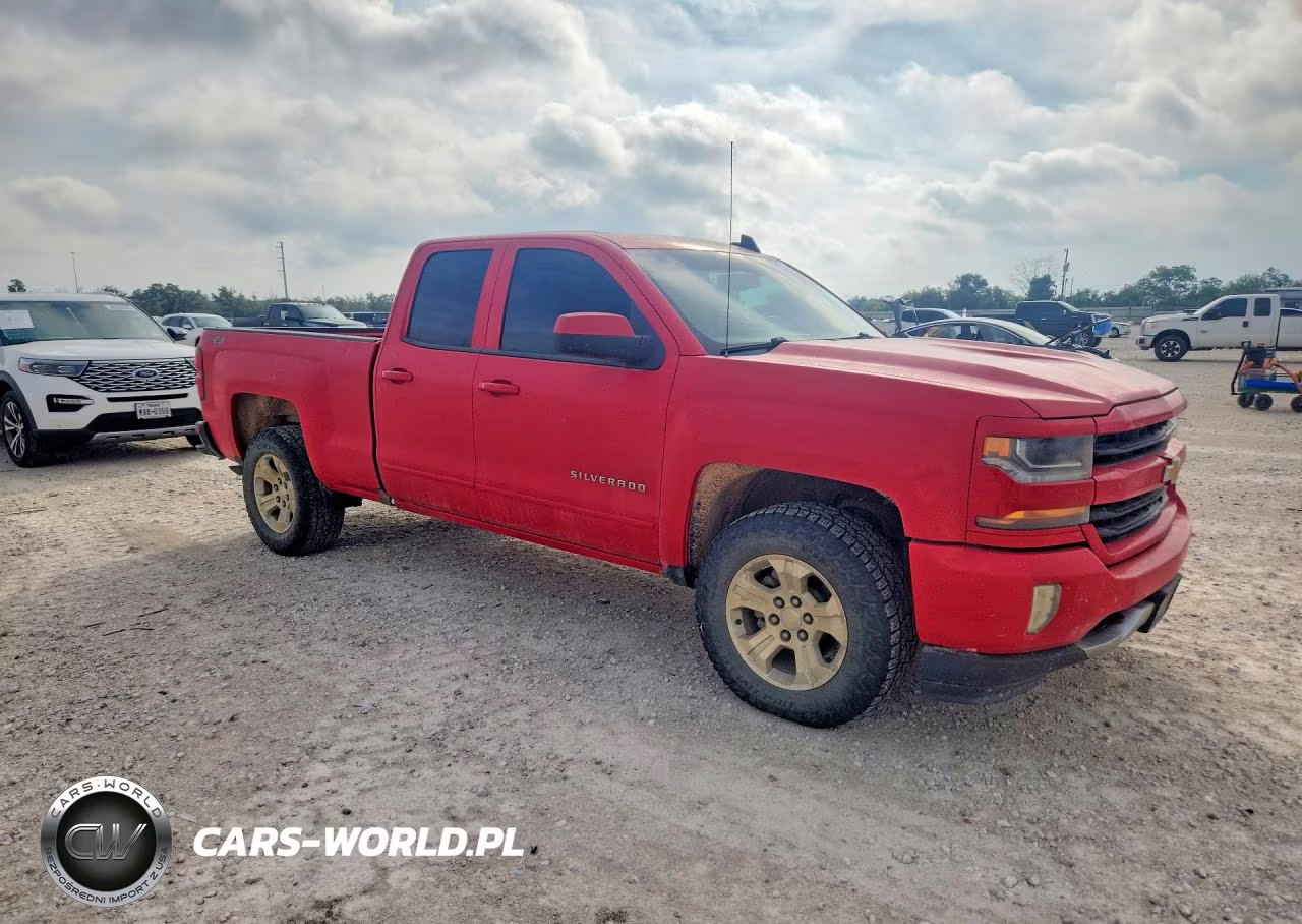 2018 Chevrolet Silverado K1500 Lt VIN:1GCVKREC1JZ100192 - 4