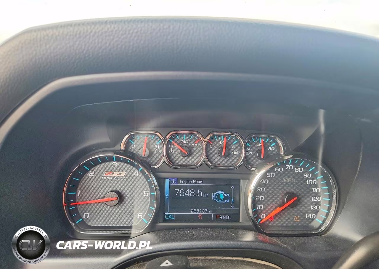 2018 Chevrolet Silverado K1500 Lt VIN:1GCVKREC1JZ100192 - 9