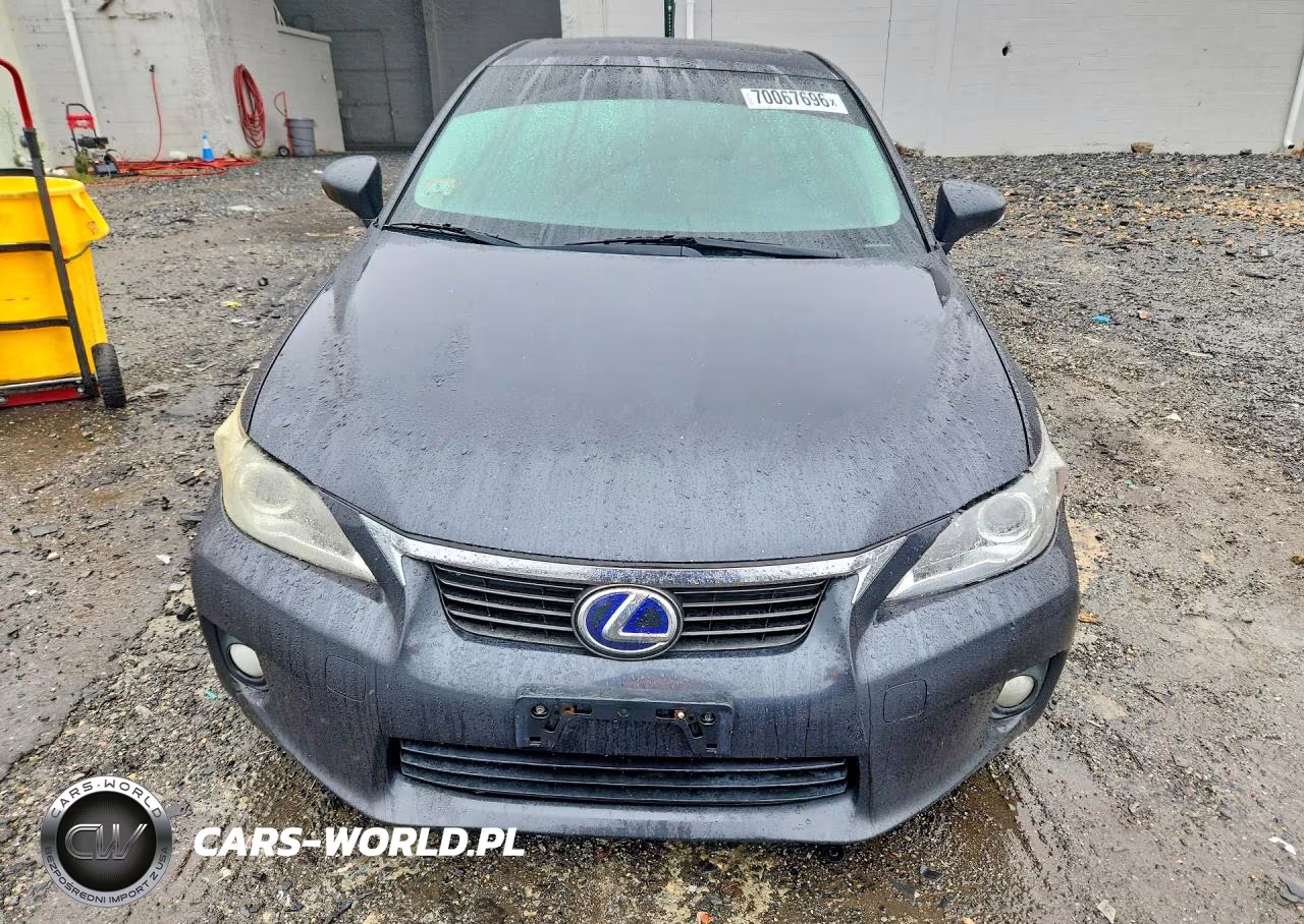 LEXUS CT 200 VIN:JTHKD5BH0B2036709 - 5