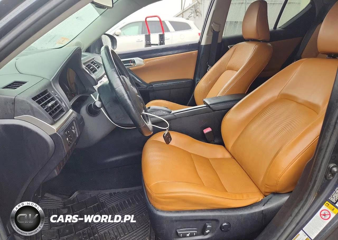 LEXUS CT 200 VIN:JTHKD5BH0B2036709 - 7