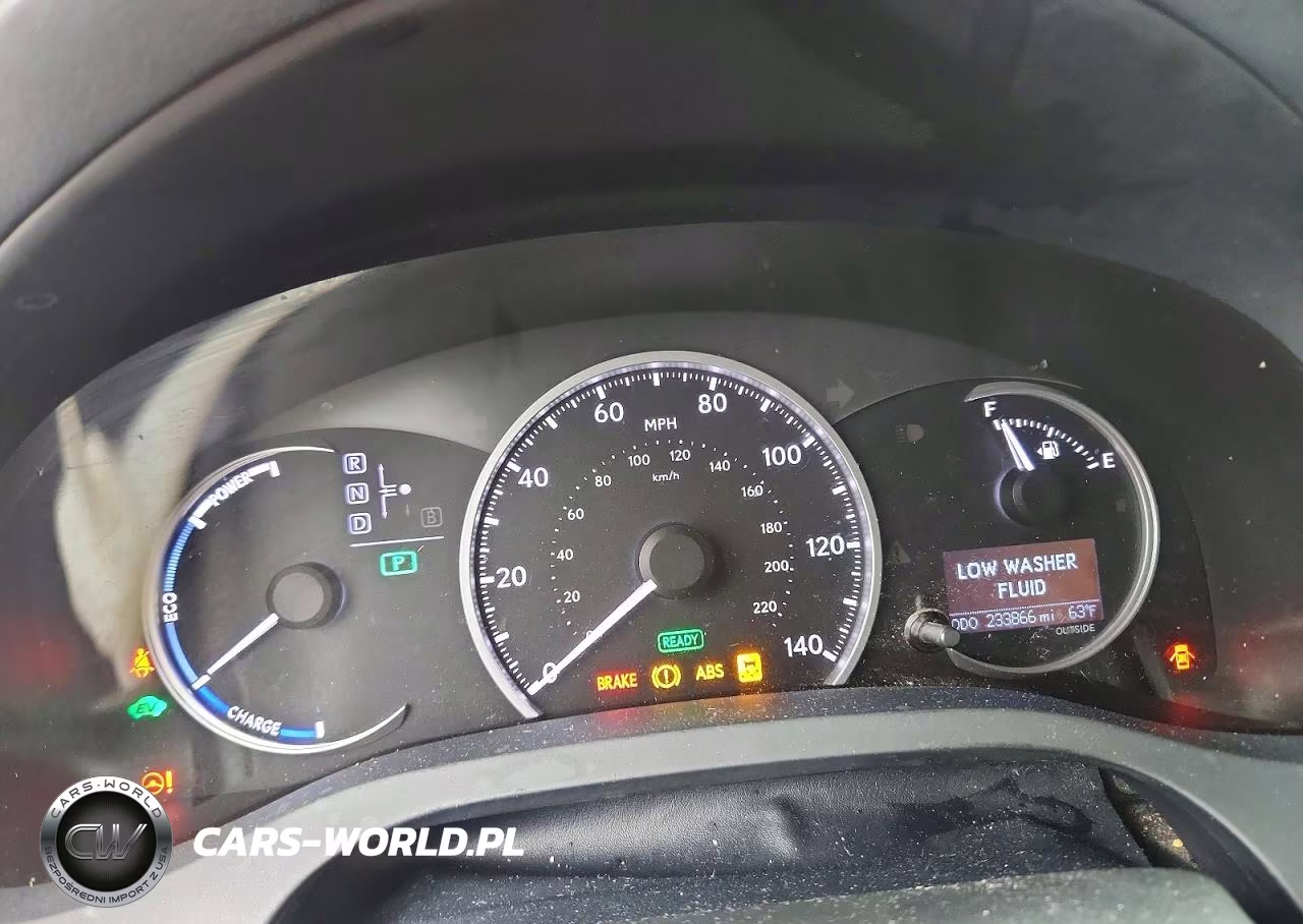 LEXUS CT 200 VIN:JTHKD5BH0B2036709 - 9