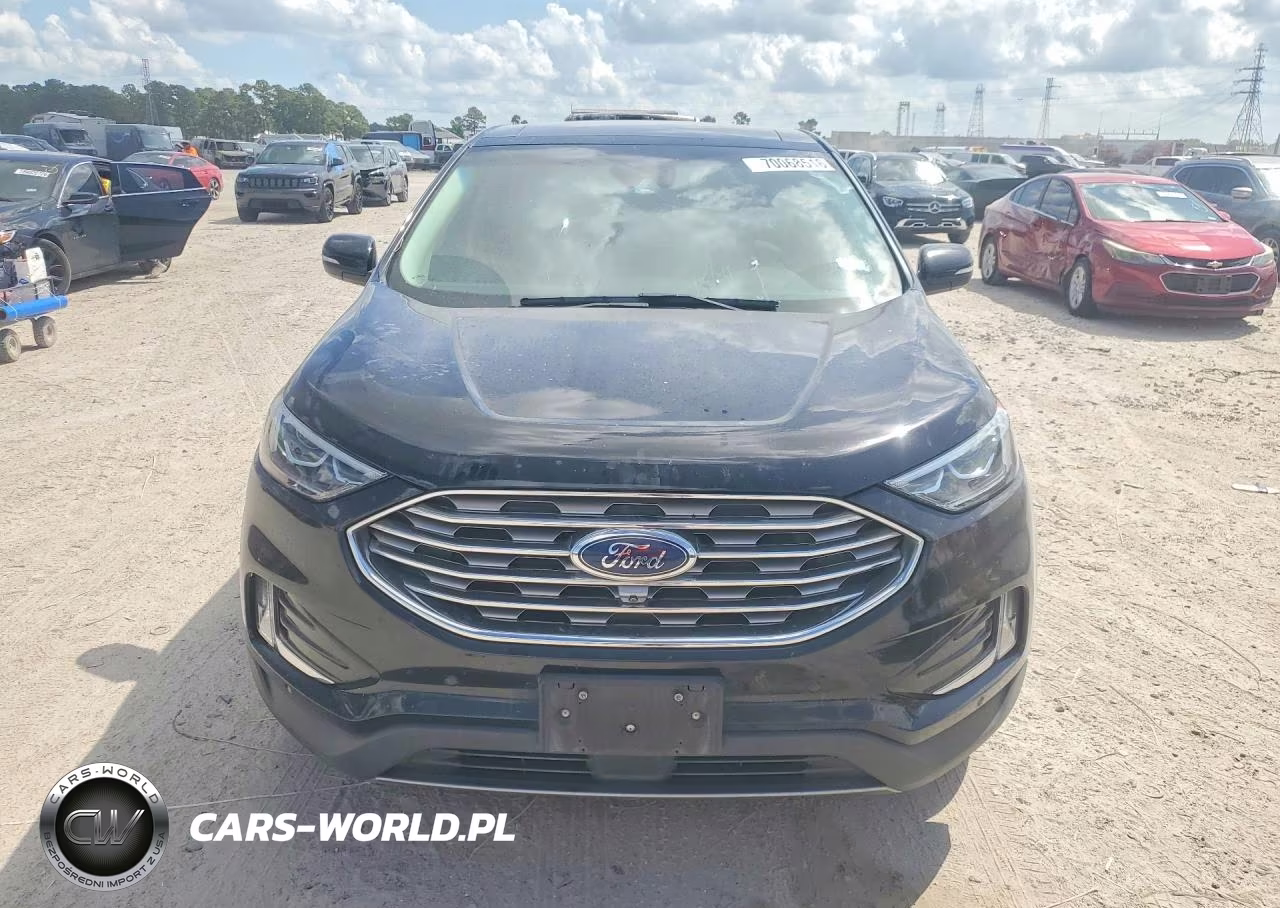 2019 Ford Edge Titanium VIN:2FMPK3K93KBB48842 - 5