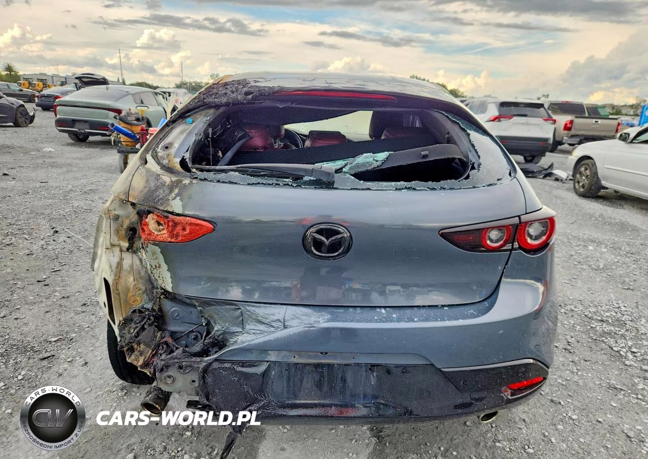 2024 Mazda 3 Preferred VIN:JM1BPBLM0R1650159 - 6