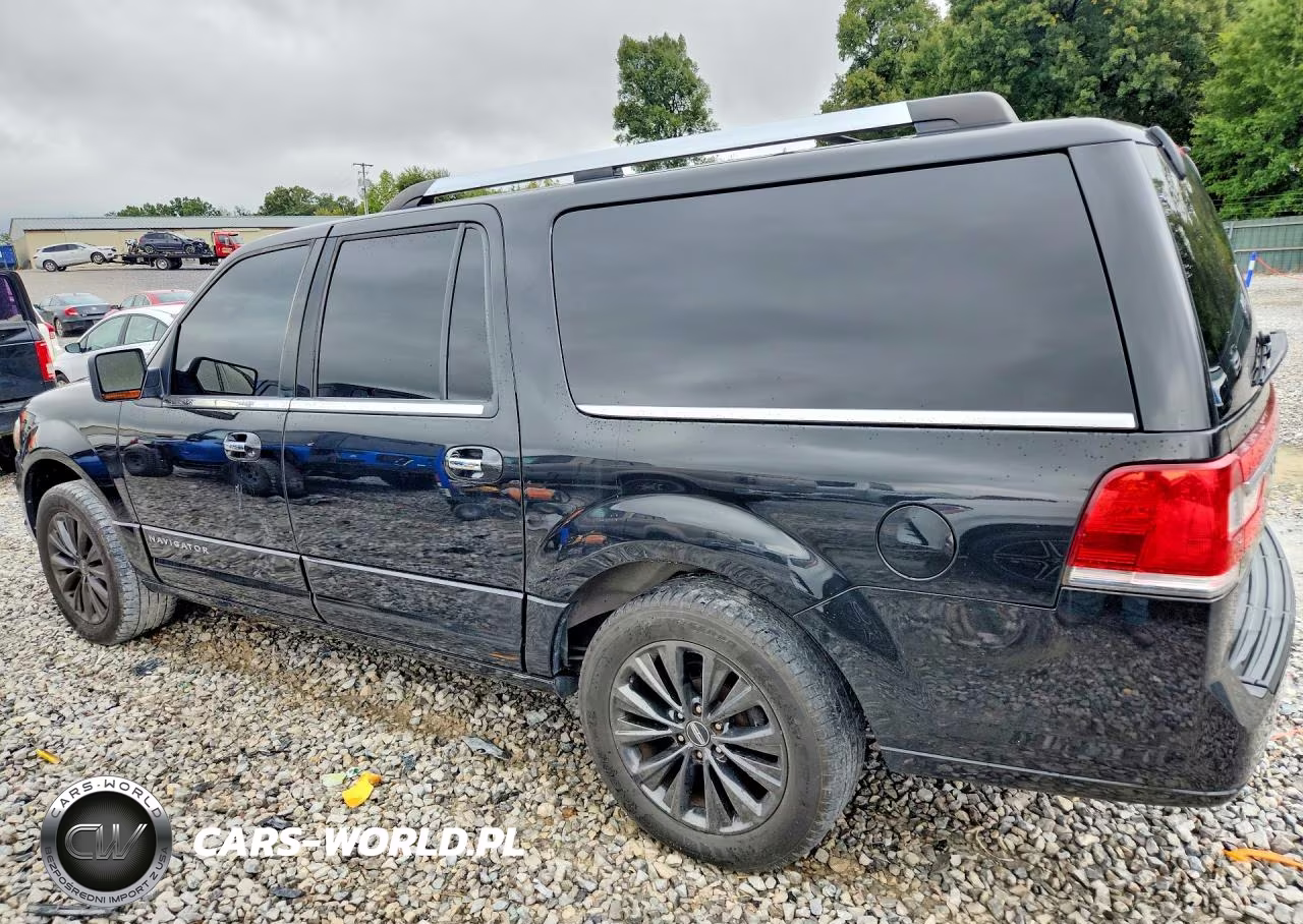 2015 Lincoln Navigator L VIN:5LMJJ3HT7FEJ10985 - 2
