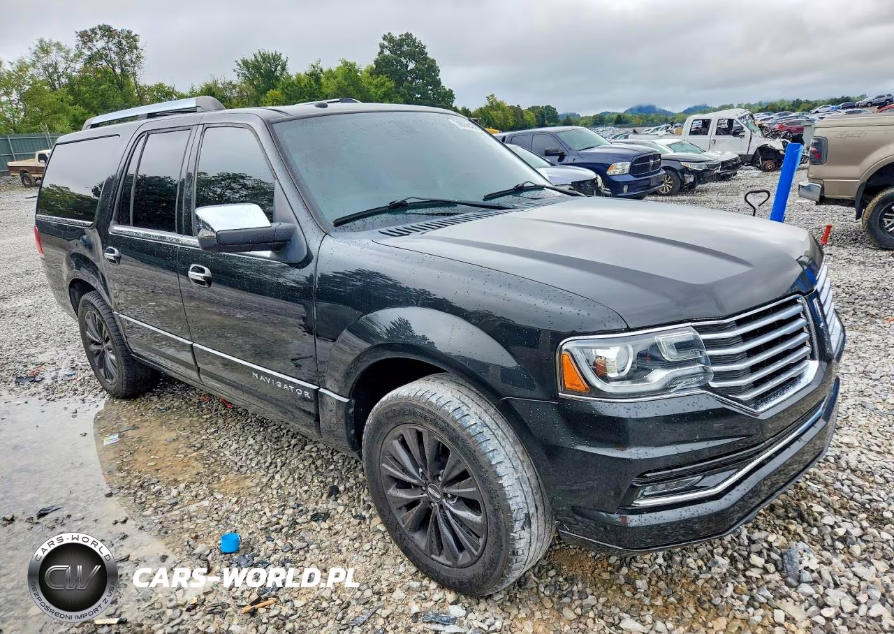 2015 Lincoln Navigator L VIN:5LMJJ3HT7FEJ10985 - 4