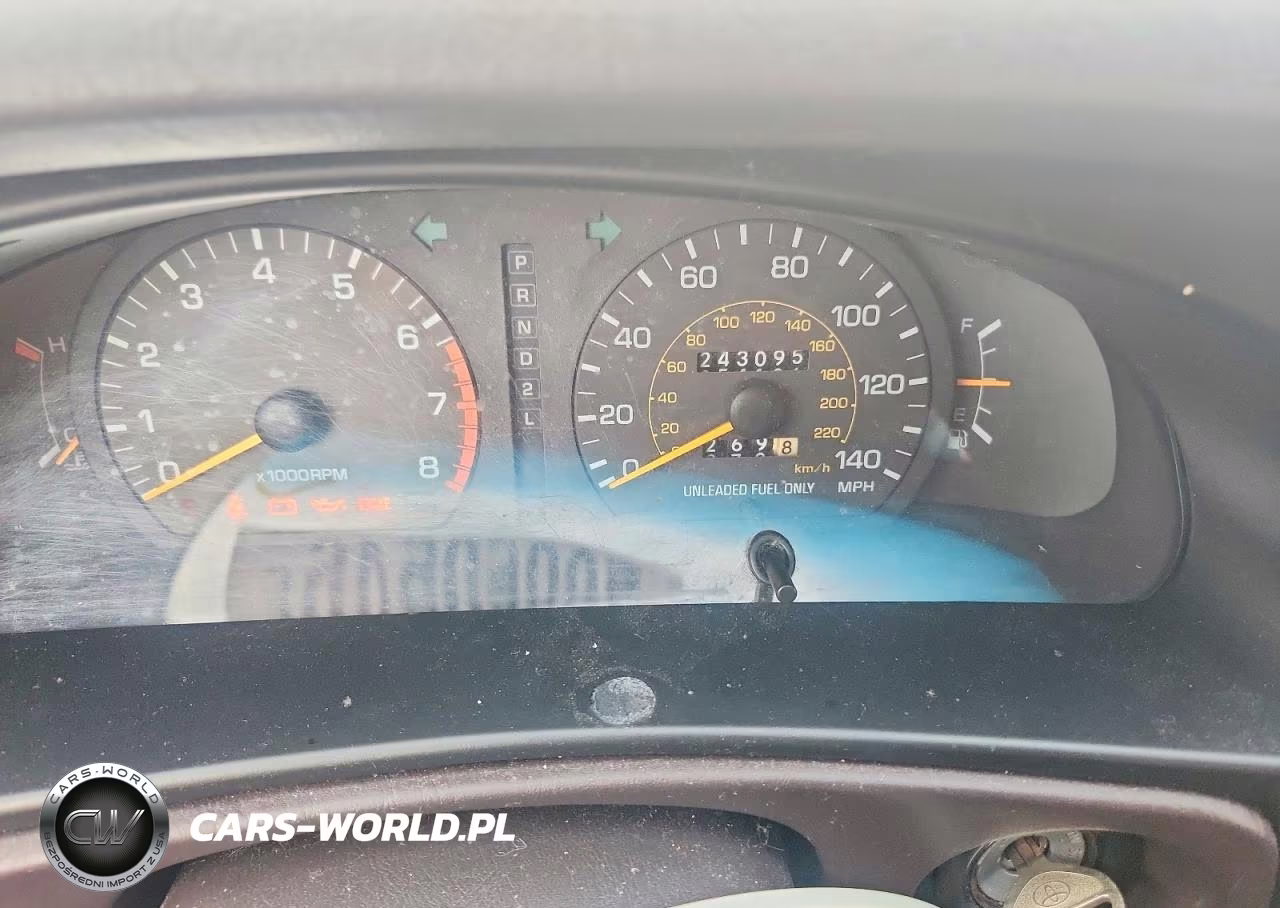 1996 Toyota Camry Le VIN:4T1BG12K3TU813060 - 9