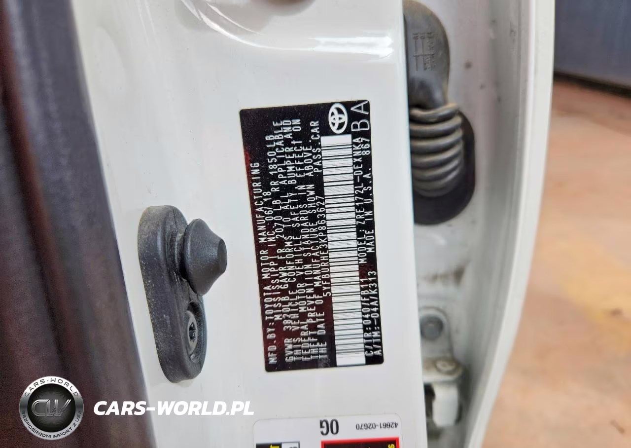 2019 Toyota Corolla Le VIN:5YFBURHE3KP863627 - 13