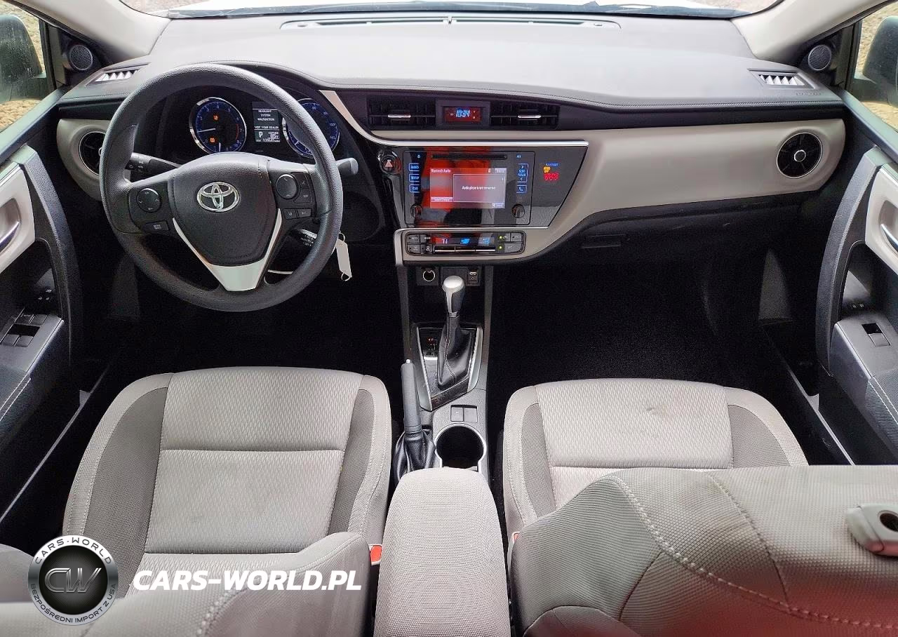 2019 Toyota Corolla Le VIN:5YFBURHE3KP863627 - 8
